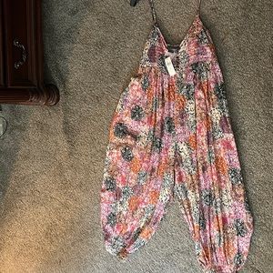 Anthropologie ballon pant jumper size XS.Original price$98
